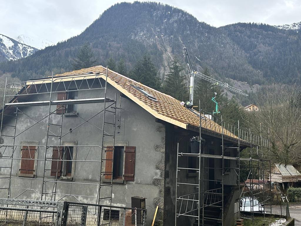 New roof going on