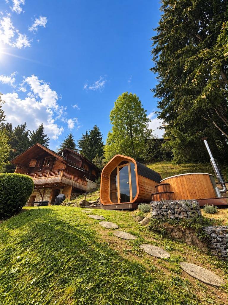 The mazot, sauna &amp; hot tub